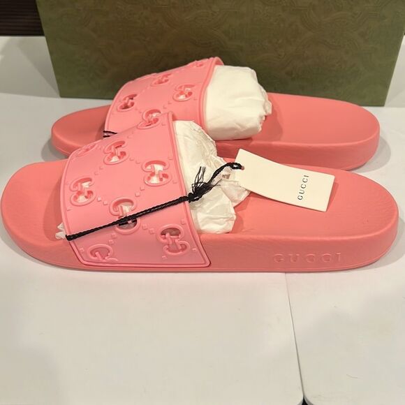 Brand new Gucci slides with box - Picture 5 of 6